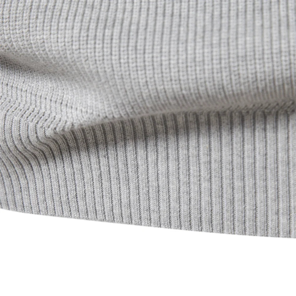 Suéter Masculino Tricot Gola Alta com Meio Zíper Levienna